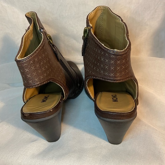 Chocolate Brown Spring/Fall Booties -8 - Picture 6 of 7